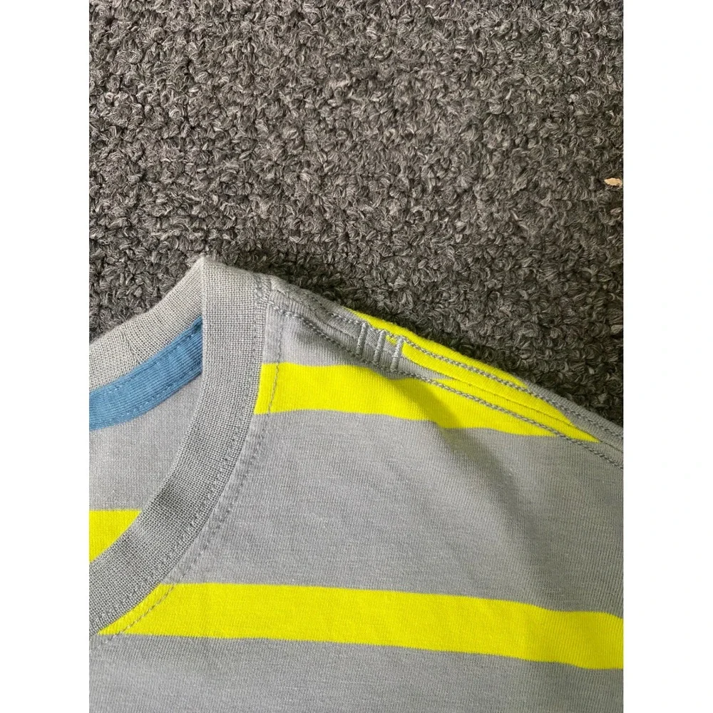 Lululemon 5 Year Basic T-Shirt Gray Neon Yellow Striped Men Large Crewneck Train